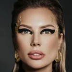 ادور باي يالو