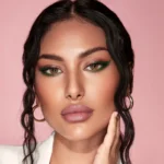 بيلا راديانت هازلنَت – يومى